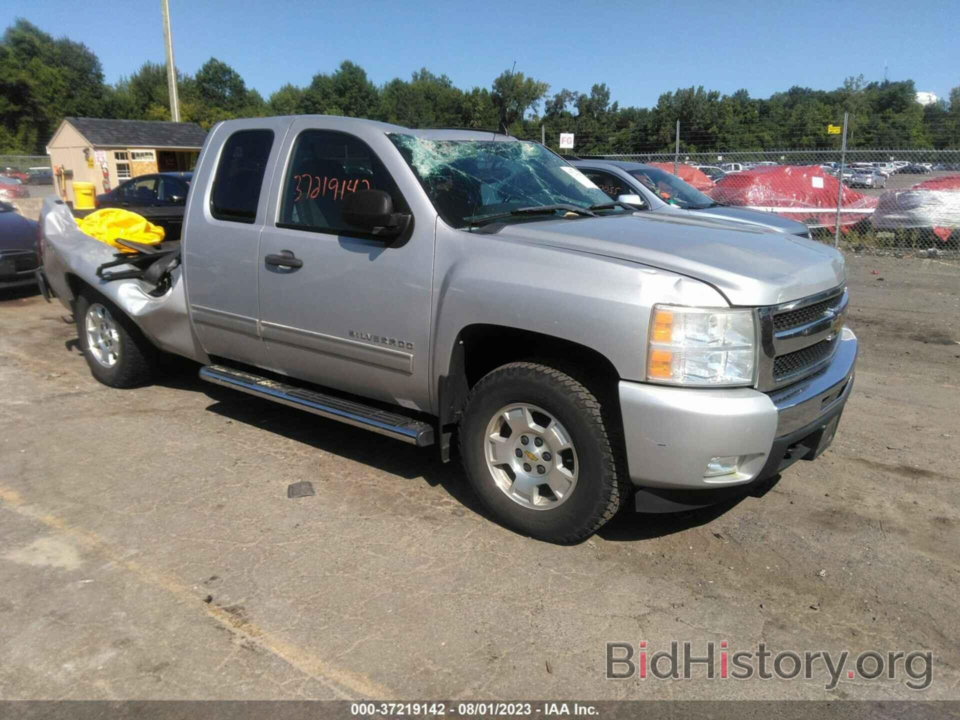 Photo 1GCRKSE37BZ147446 - CHEVROLET SILVERADO 1500 2011