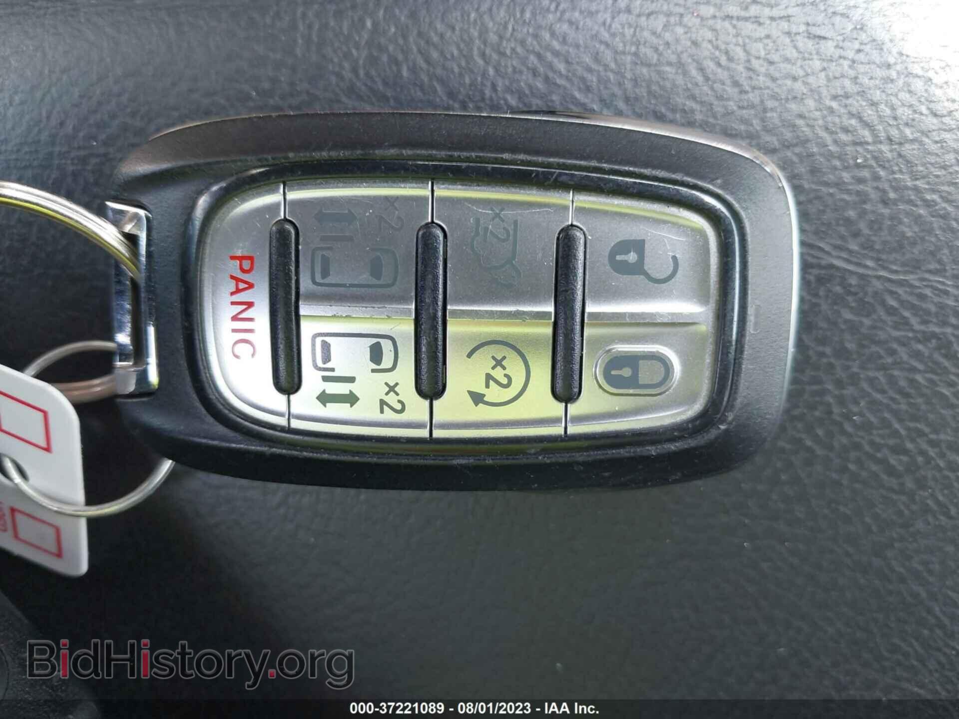 2017 CHRYSLER PACIFICA - VIN: 2C4RC1EG4HR537837 - Photo 11