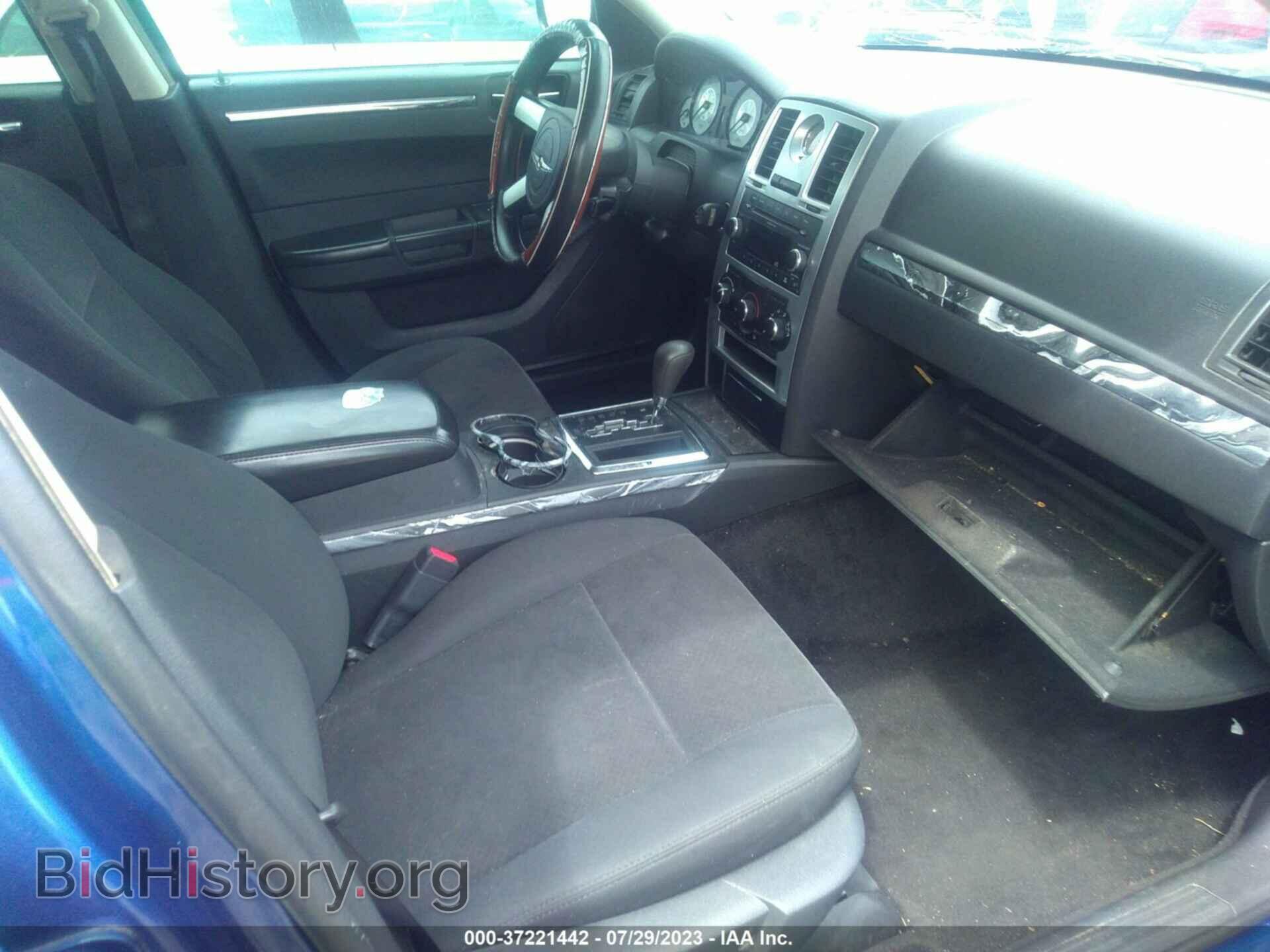 2010 CHRYSLER 300 - VIN: 2C3CA4CD8AH185352 - Фото 5