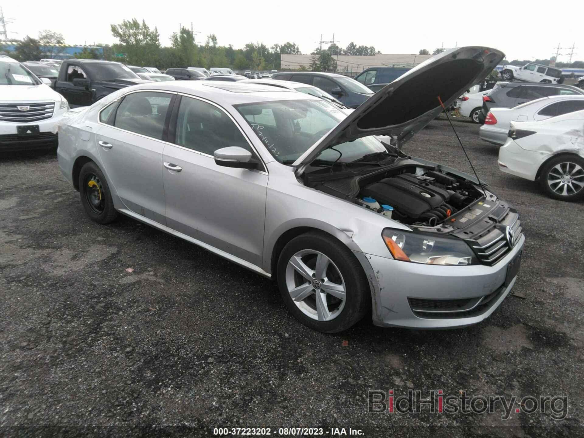 Photo 1VWBP7A36CC080622 - VOLKSWAGEN PASSAT 2012