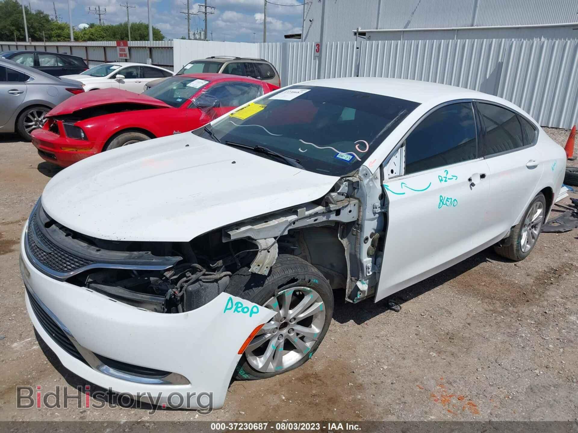 2016 CHRYSLER 200 - VIN: 1C3CCCAB6GN123714 - Фото 2
