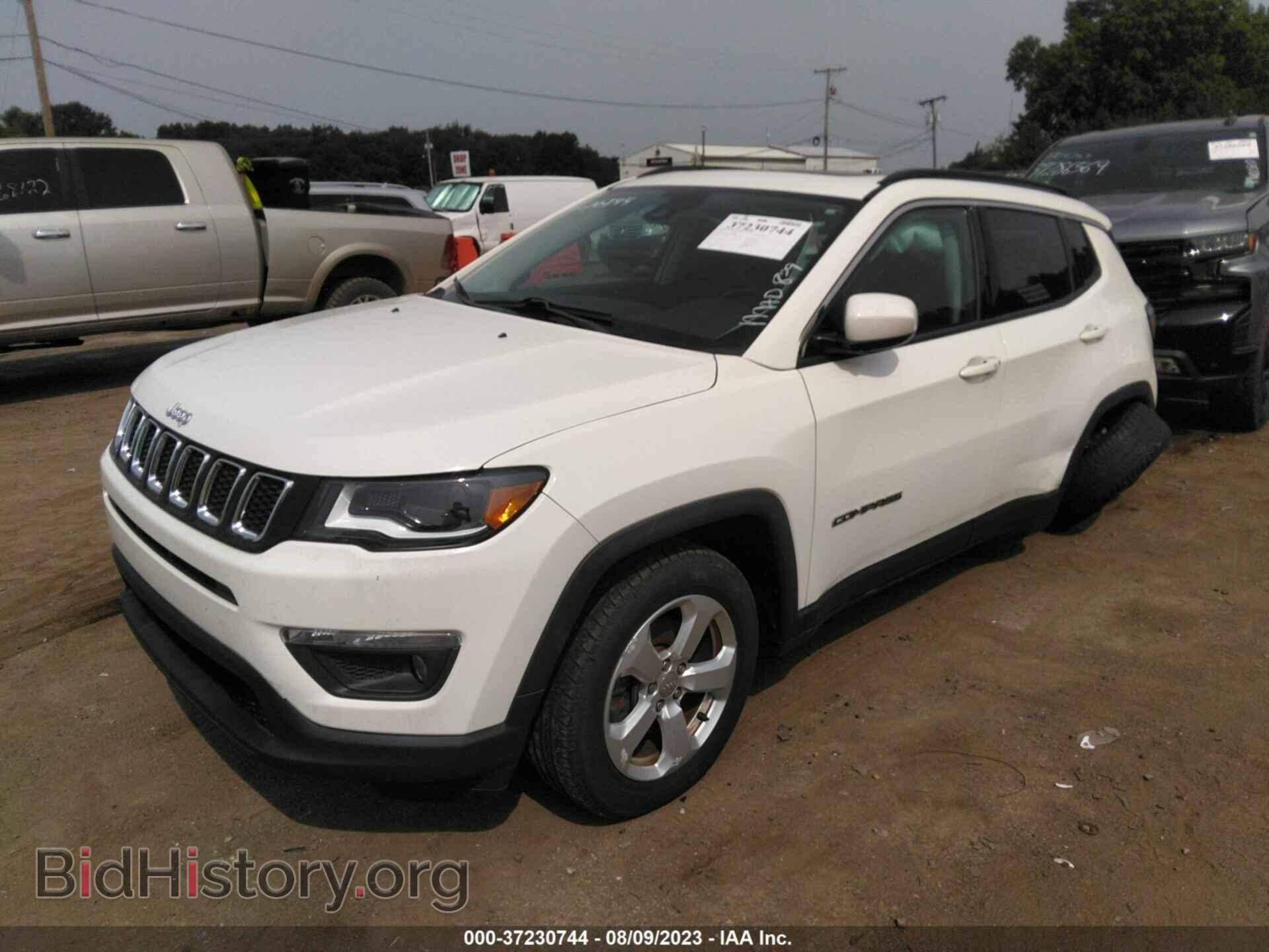 2018 JEEP COMPASS - VIN: 3C4NJDBB2JT161849 - Фото 2