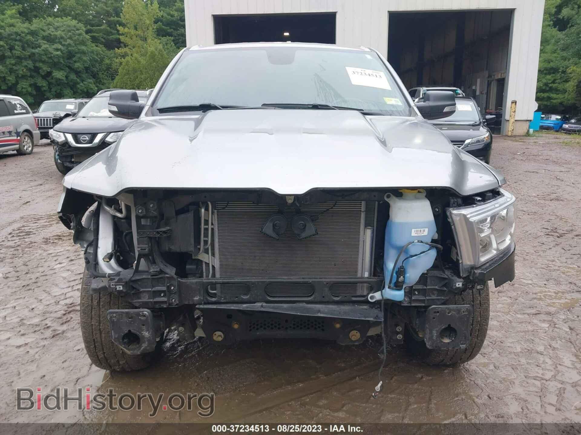 2020 RAM 1500 - VIN: 1C6SRFFT3LN329471 - Фото 13