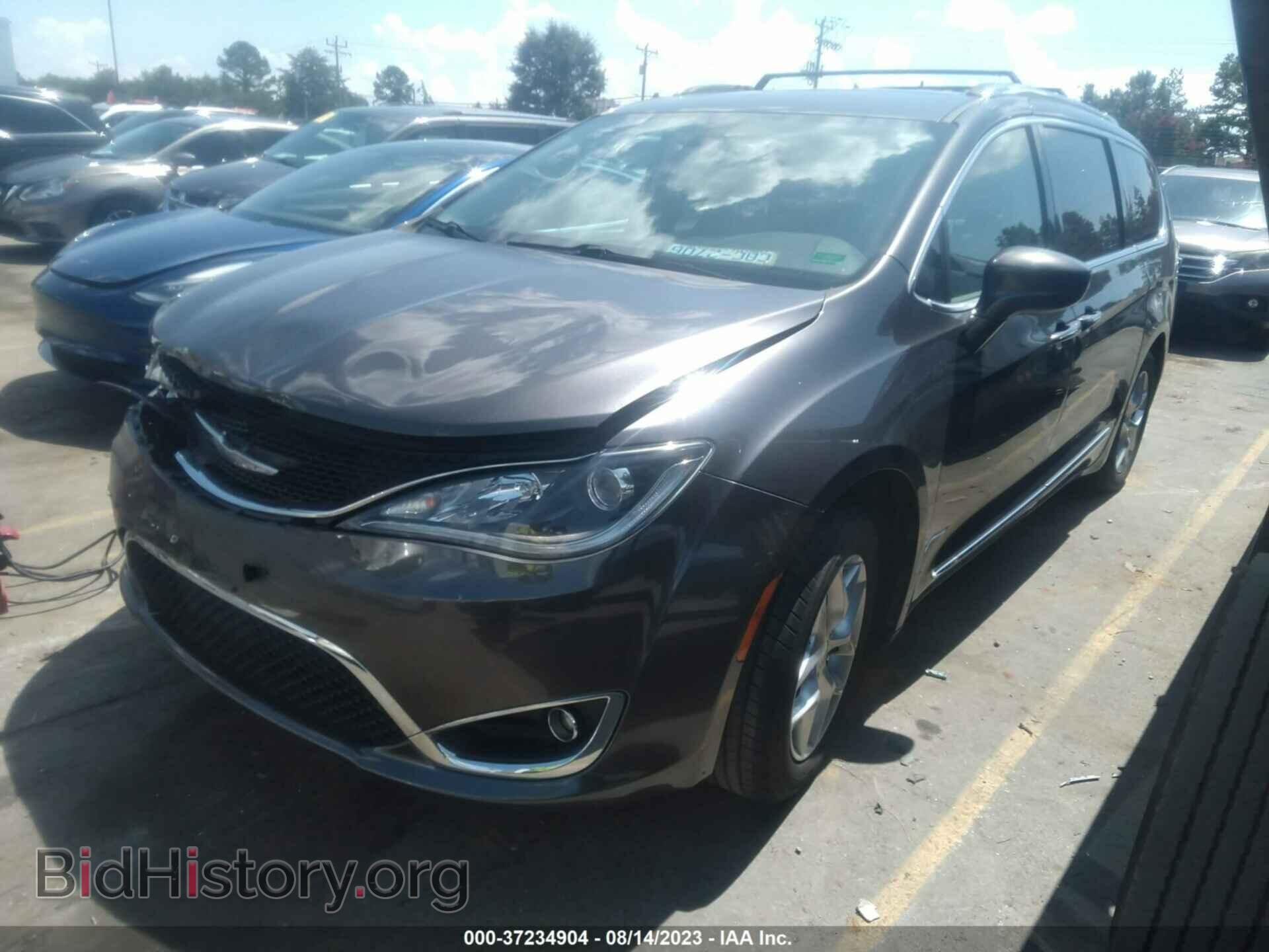 2017 CHRYSLER PACIFICA - VIN: 2C4RC1EG4HR643740 - Photo 2