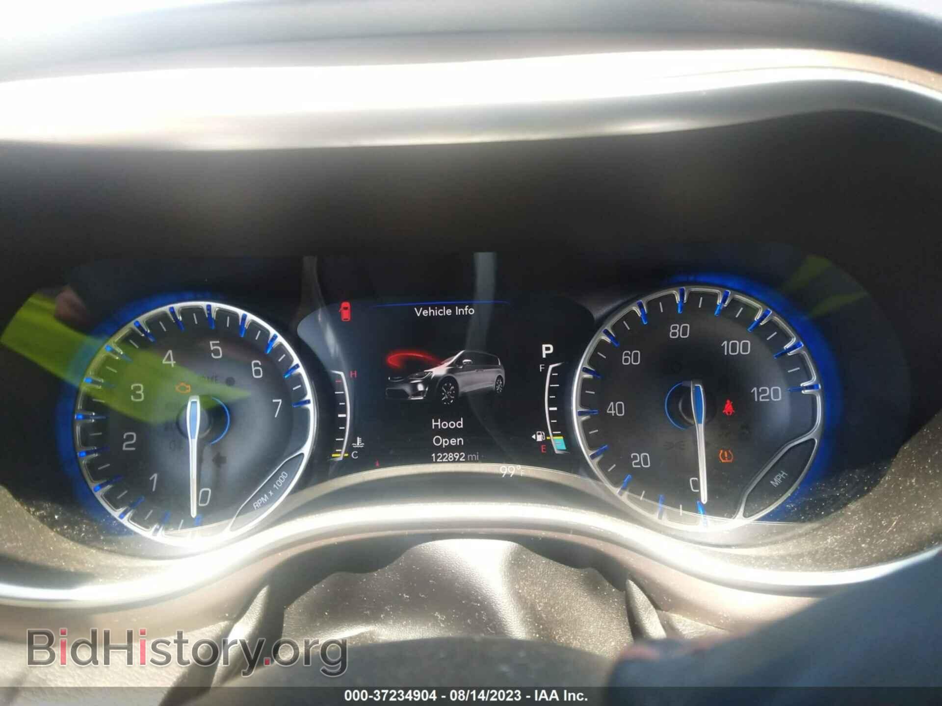 2017 CHRYSLER PACIFICA - VIN: 2C4RC1EG4HR643740 - Photo 7