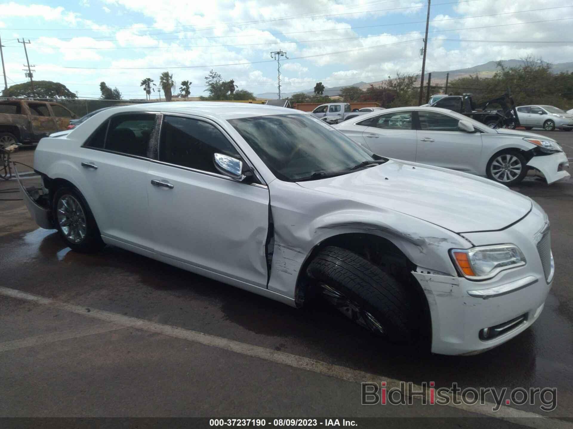 Photo 2C3CCAEG5DH612037 - CHRYSLER 300 2013