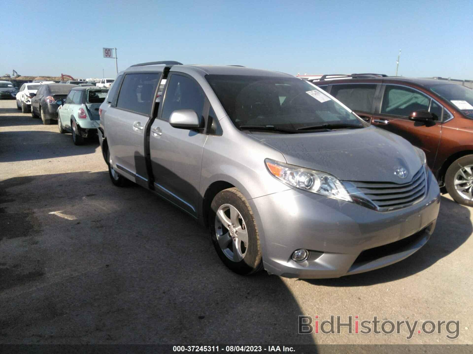 Фотография 5TDKK3DC4GS746211 - TOYOTA SIENNA 2016