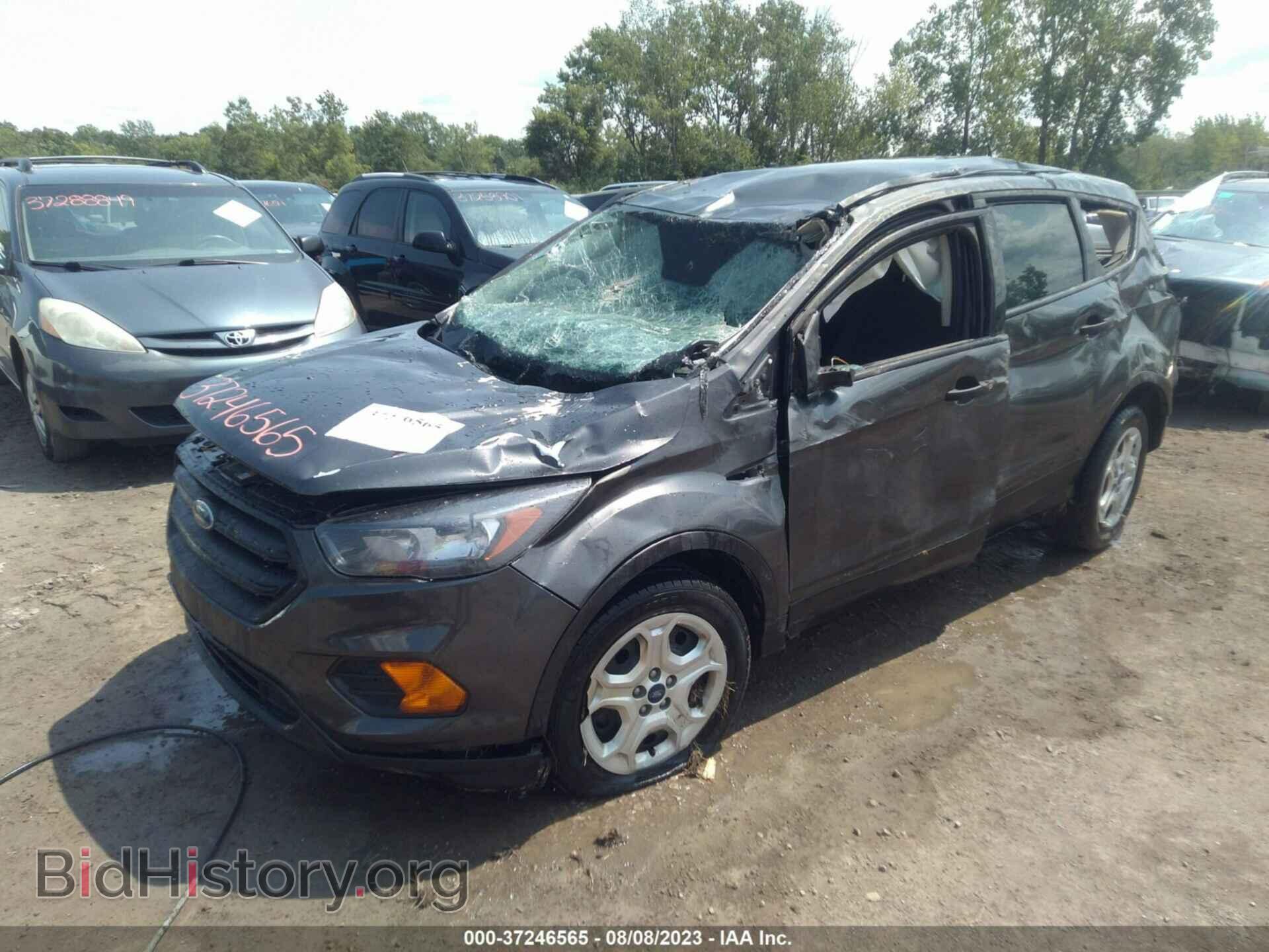 2018 FORD ESCAPE - VIN: 1FMCU0F71JUC01501 - Фото 2