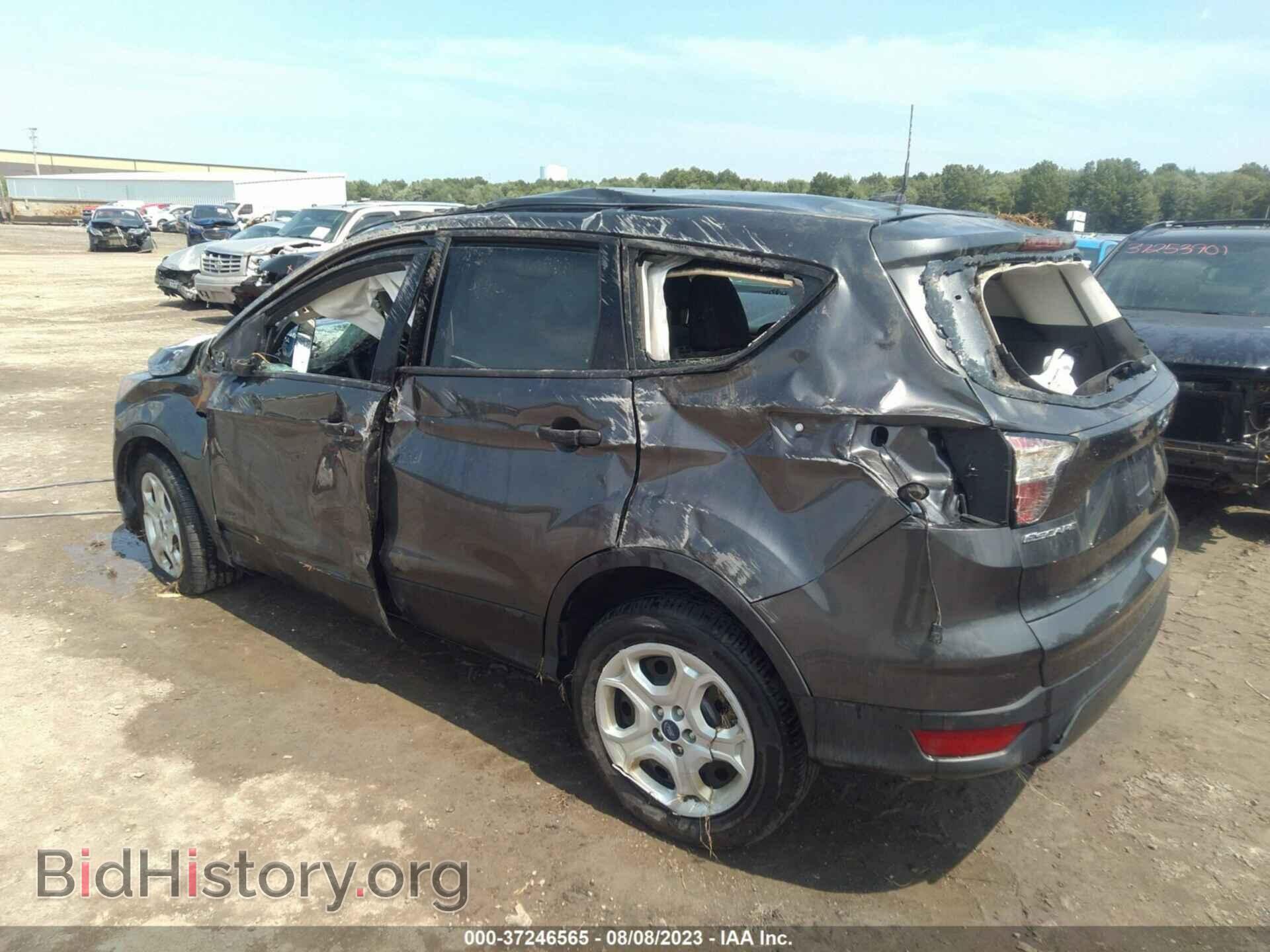 2018 FORD ESCAPE - VIN: 1FMCU0F71JUC01501 - Фото 3
