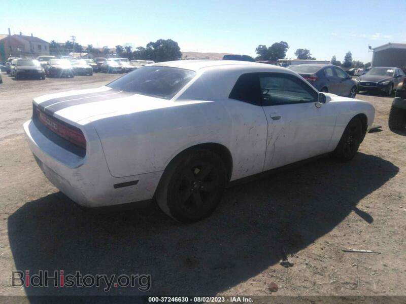 2013 Dodge CHALLENGER (VIN 2C3CDYAG7DH581580) — photo 4 of 17