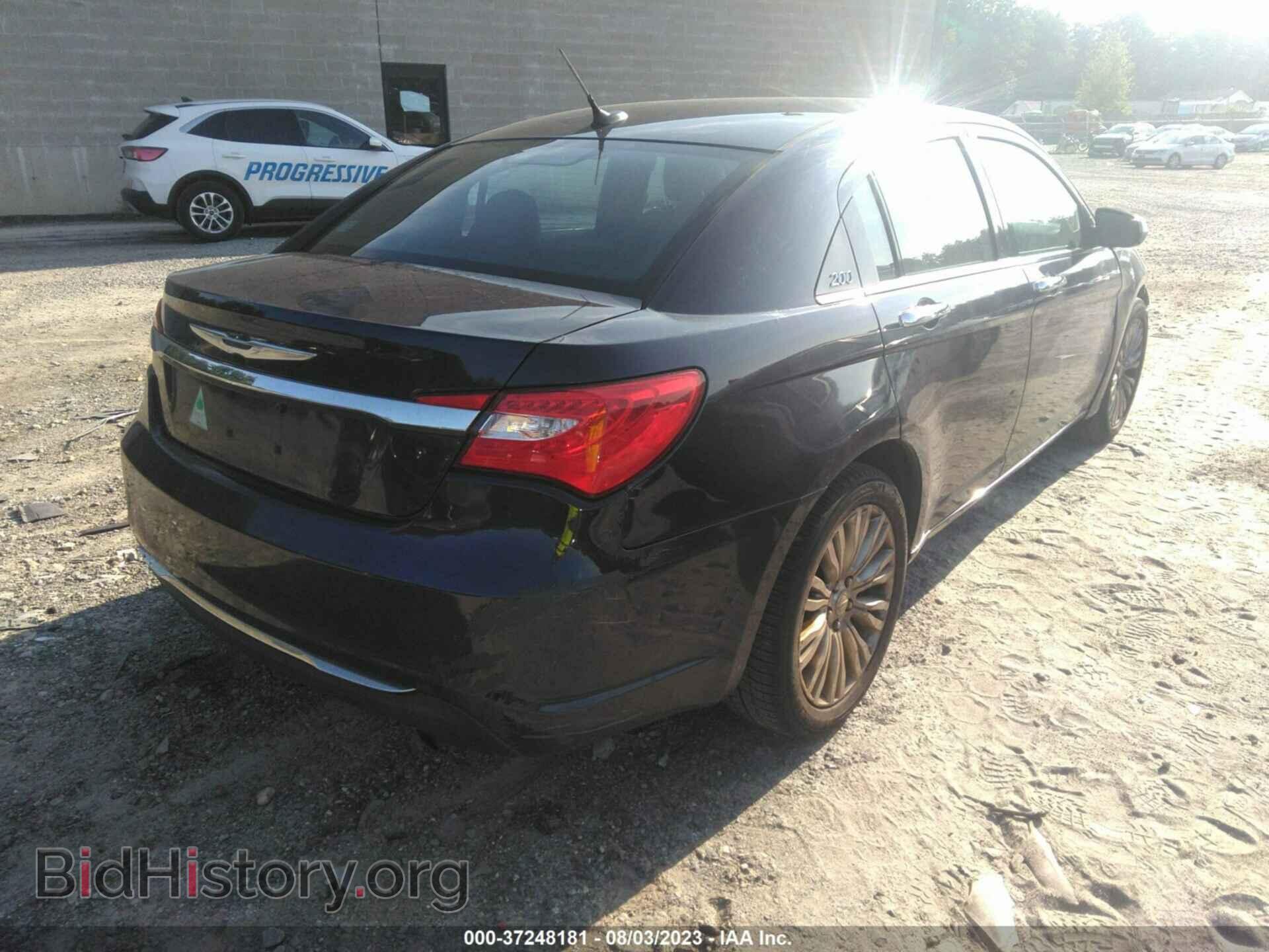 2011 CHRYSLER 200 - VIN: 1C3BC2FB8BN595310 - Фото 4