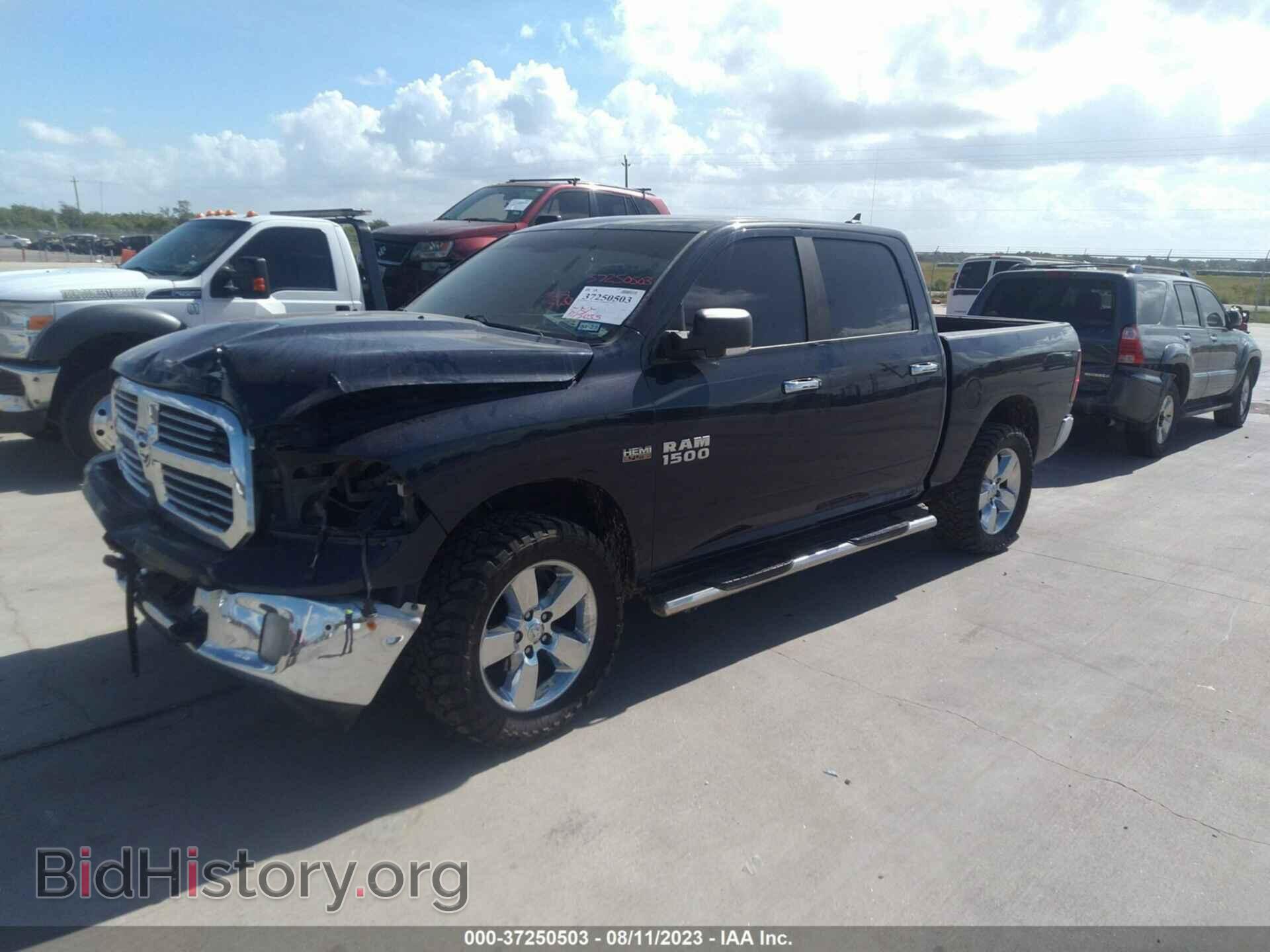 2017 RAM 1500 - VIN: 1C6RR7LT2HS554644 - Фото 2