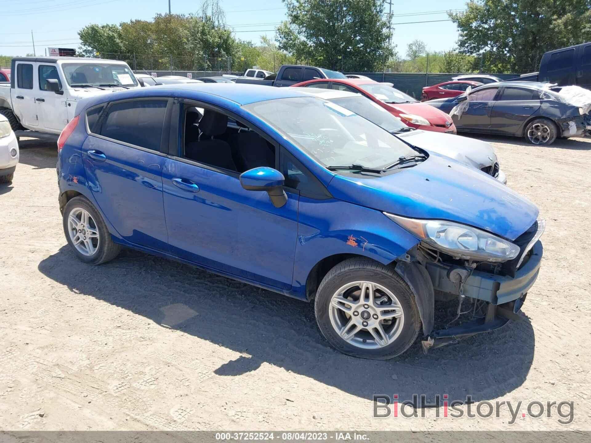 Photo 3FADP4EJ3KM158019 - FORD FIESTA 2019