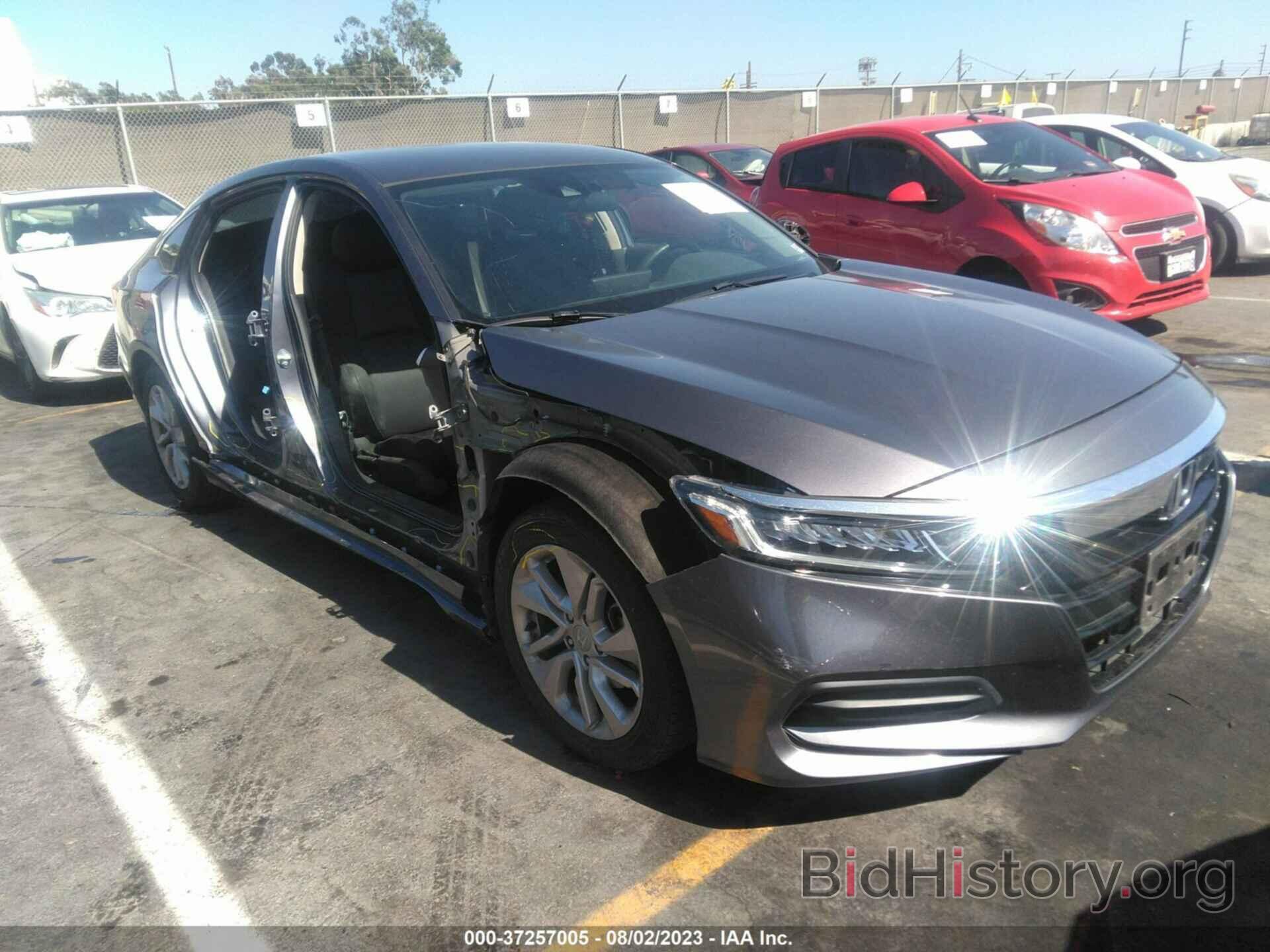 Фотография 1HGCV1F10JA212690 - HONDA ACCORD SEDAN 2018