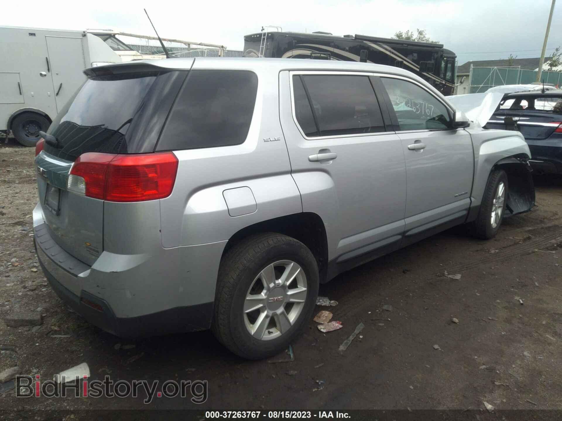 2011 GMC TERRAIN - VIN: 2CTALMEC0B6292303 - Photo 4