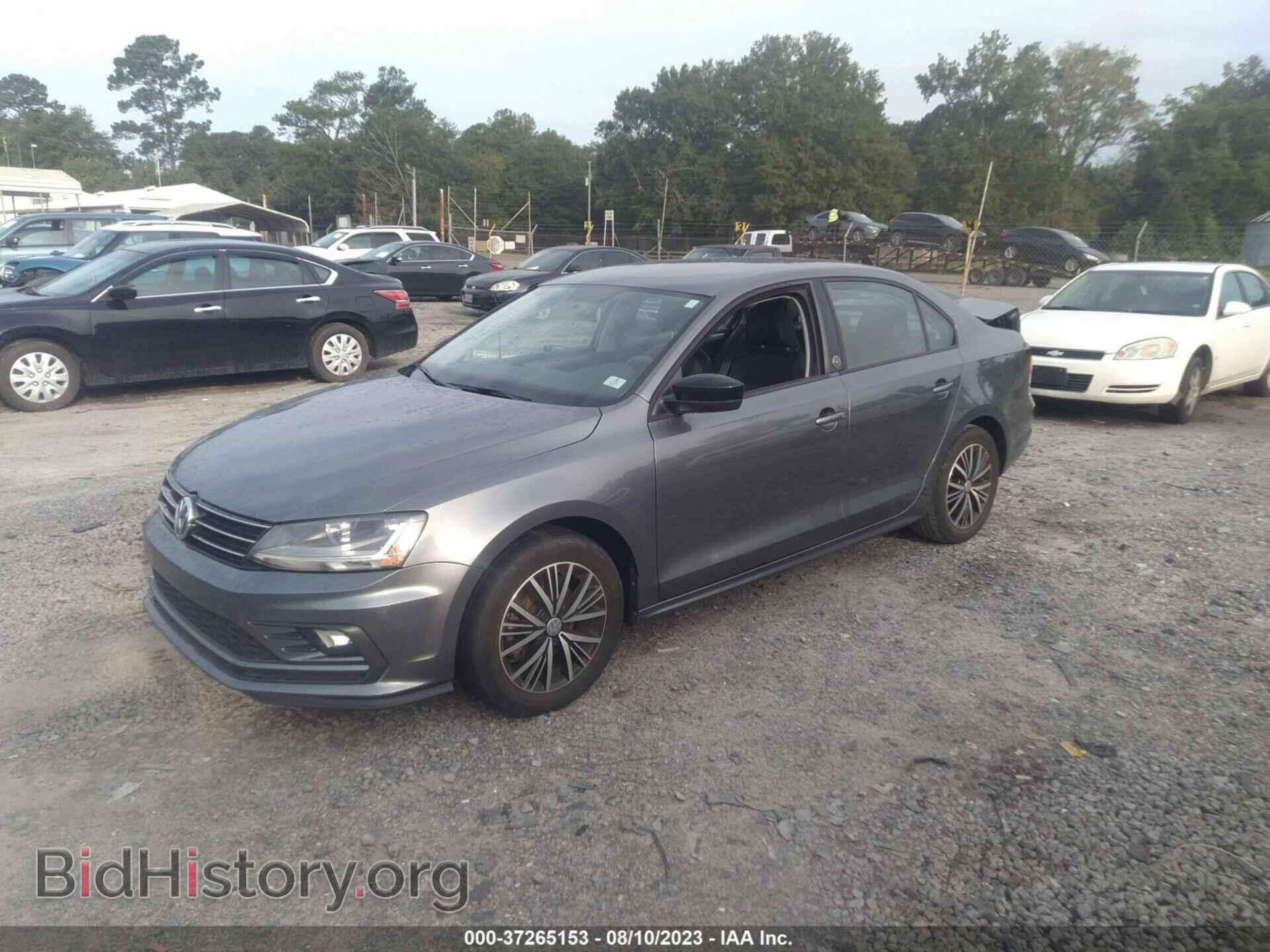 2018 VOLKSWAGEN JETTA - VIN: 3VWDB7AJ4JM206879 - Фото 2