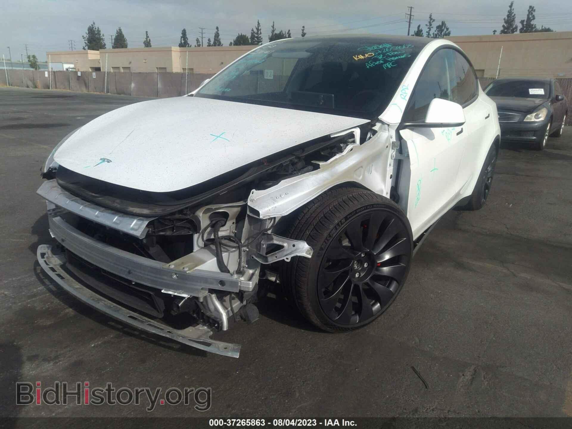 2022 TESLA MODEL Y - VIN: 7SAYGDEF5NF558151 - Photo 2
