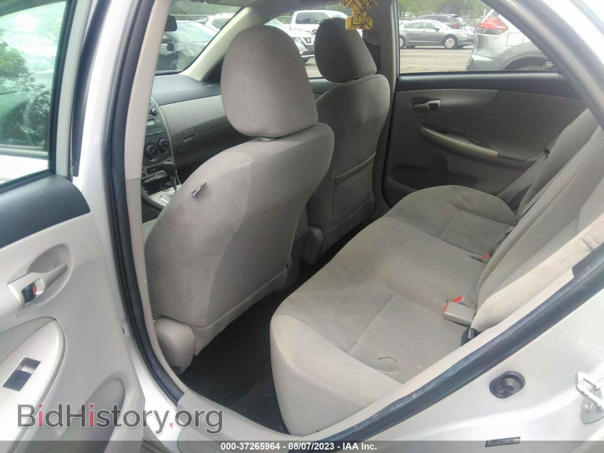 2011 TOYOTA COROLLA - VIN: 2T1BU4EE7BC731350 - Фото 8