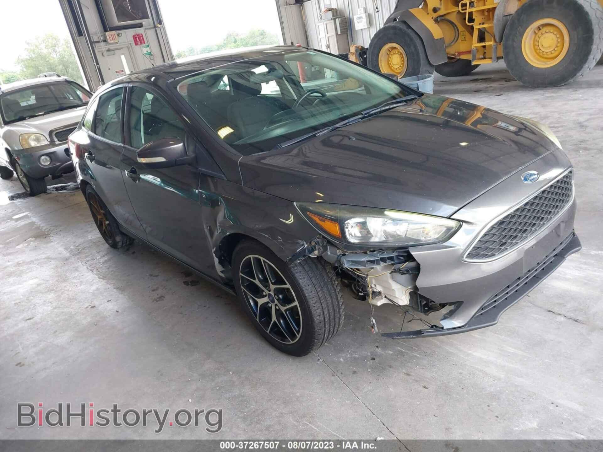 Photo 1FADP3H2XHL258000 - FORD FOCUS 2017