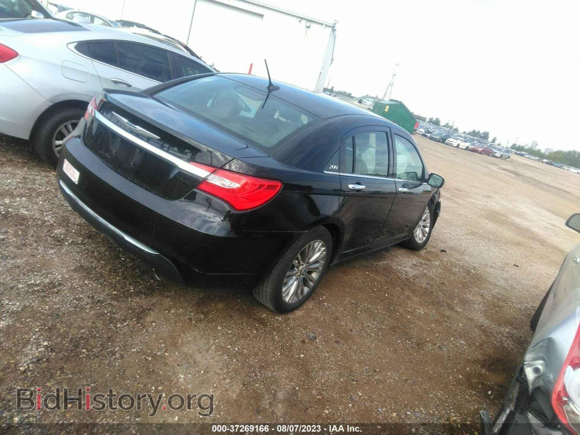 2013 CHRYSLER 200 - VIN: 1C3CCBCG2DN504457 - Photo 4