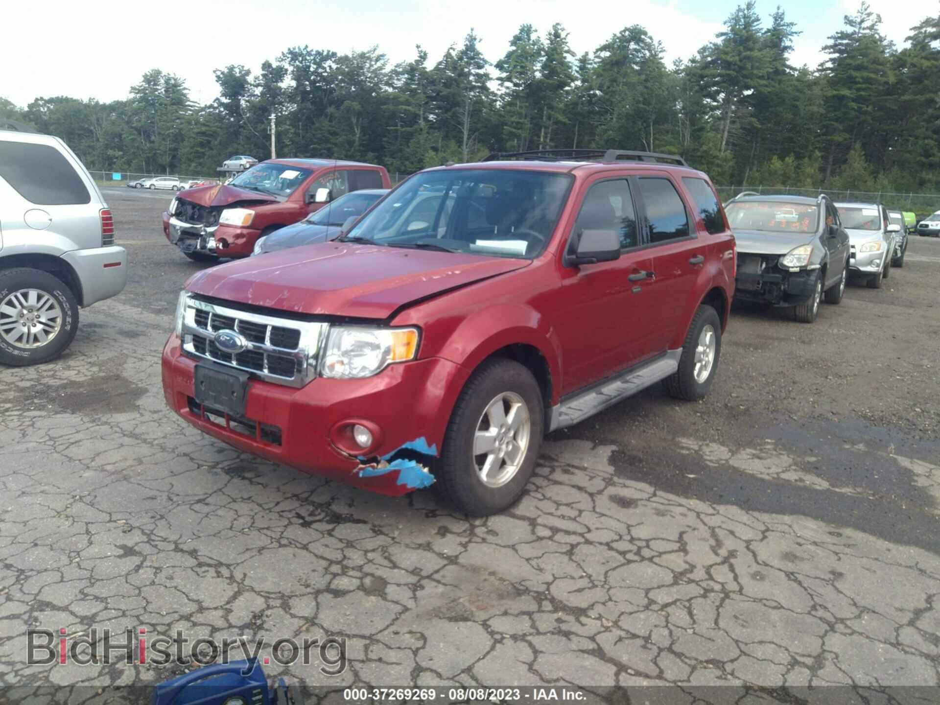 2011 FORD ESCAPE - VIN: 1FMCU9DG5BKB17377 - Фото 2