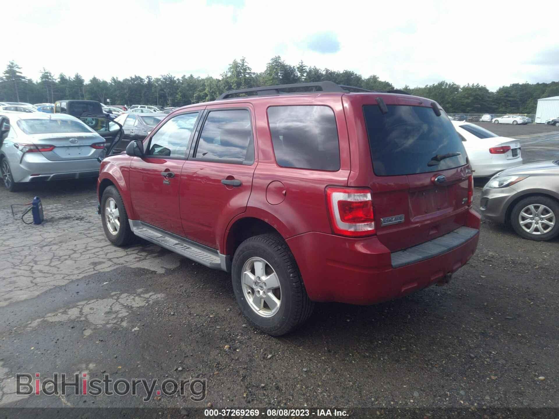 2011 FORD ESCAPE - VIN: 1FMCU9DG5BKB17377 - Фото 3