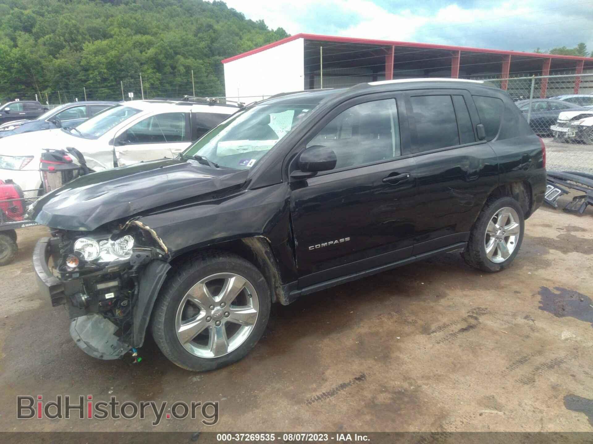 2014 JEEP COMPASS - VIN: 1C4NJDEBXED885957 - Фото 2