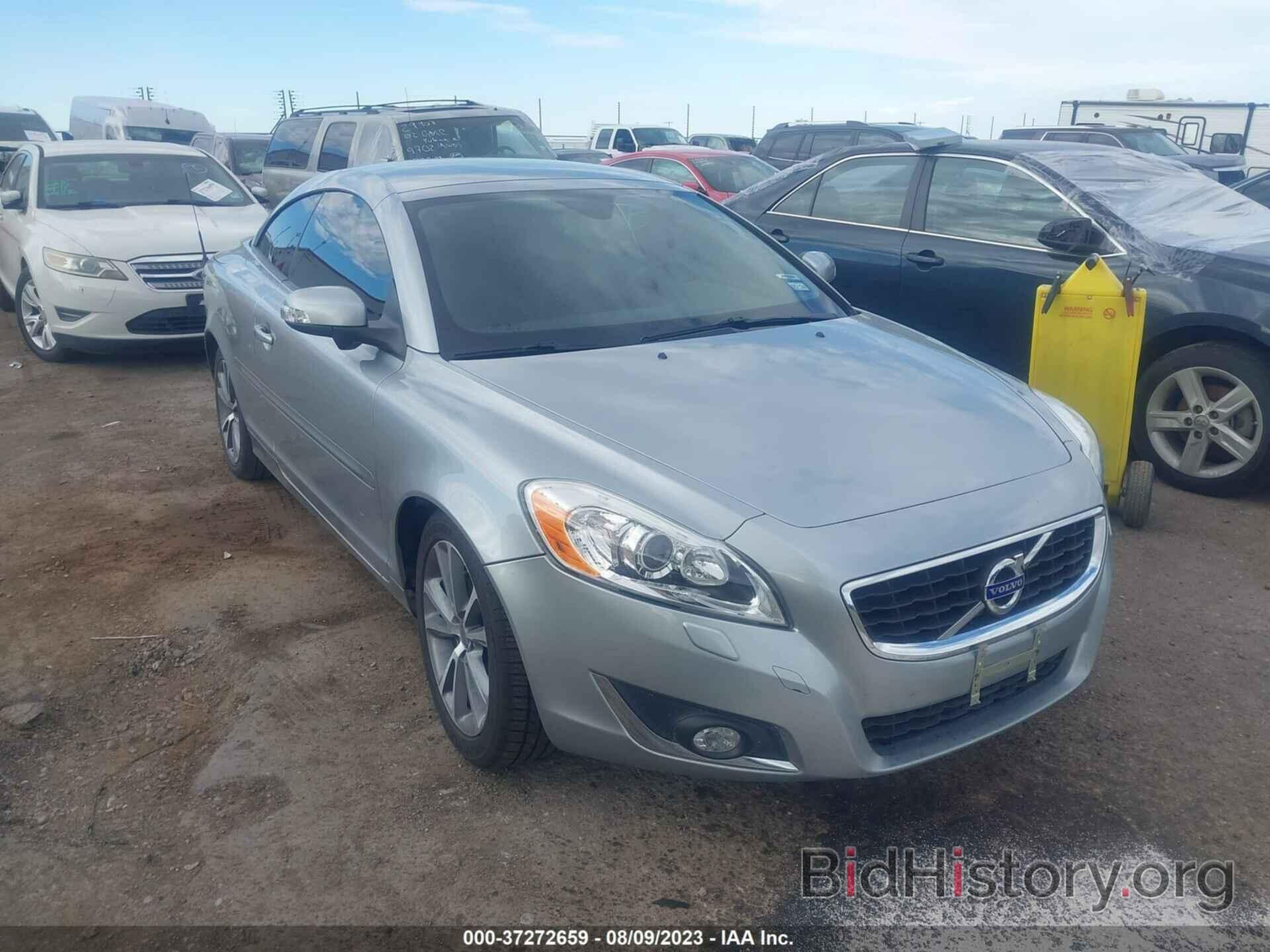 Photo YV1672MC5DJ142957 - VOLVO C70 2013