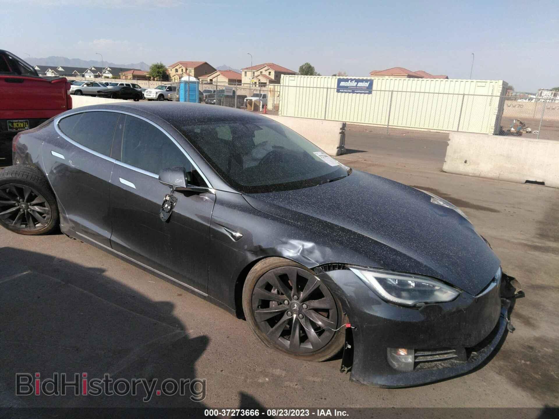 Фотография 5YJSA1E21JF261243 - TESLA MODEL S 2018