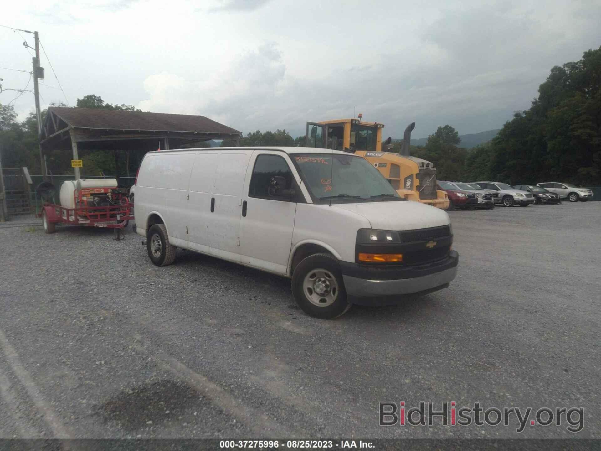 Photo 1GCWGBFG6K1278937 - CHEVROLET EXPRESS CARGO VAN 2019