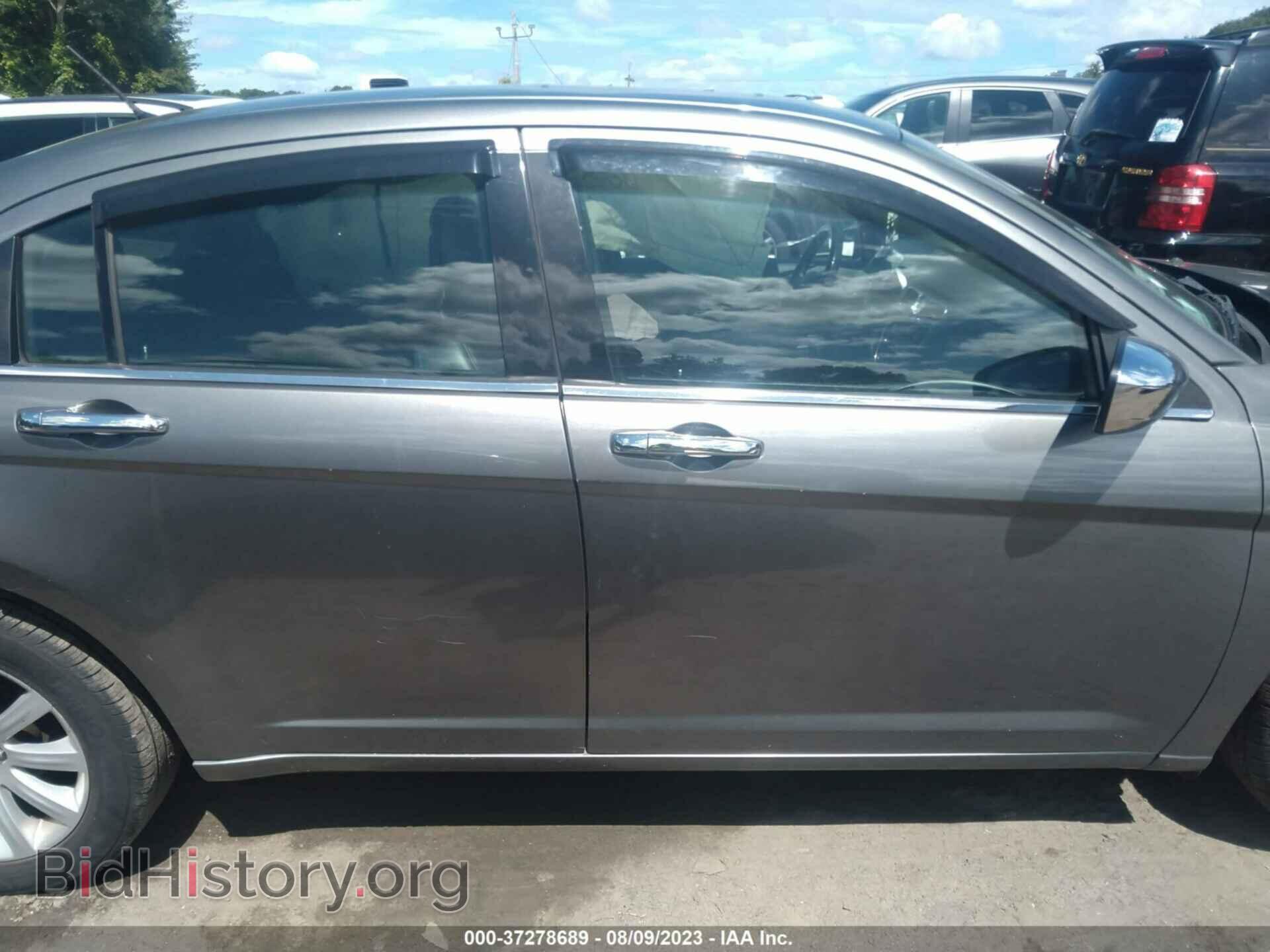2013 CHRYSLER 200 - VIN: 1C3CCBCG2DN743779 - Фото 13