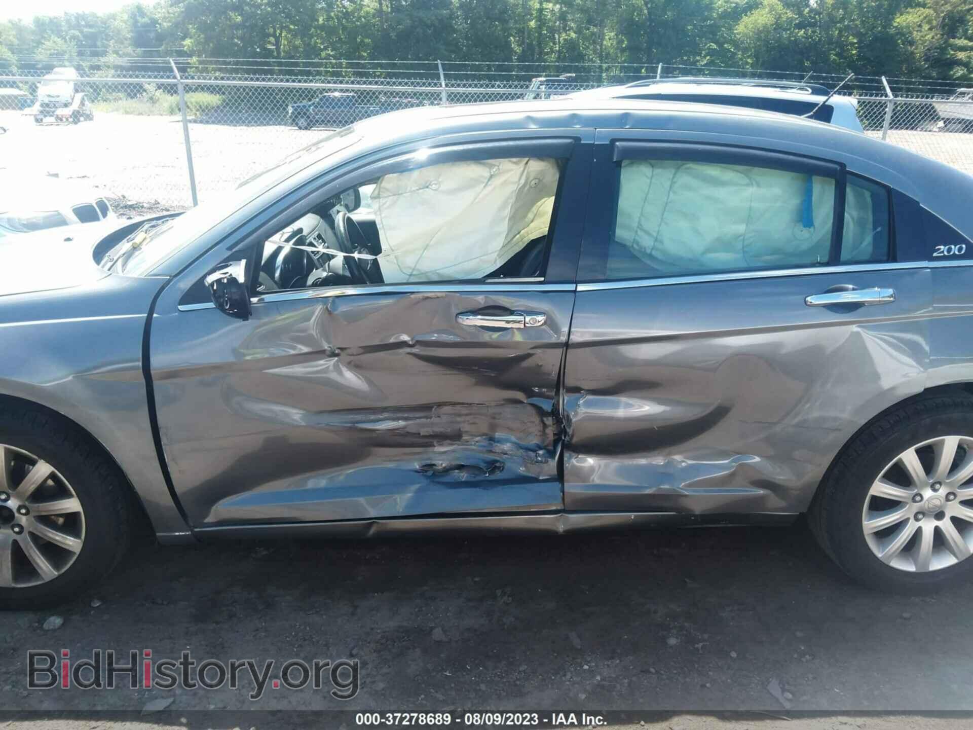 2013 CHRYSLER 200 - VIN: 1C3CCBCG2DN743779 - Фото 14