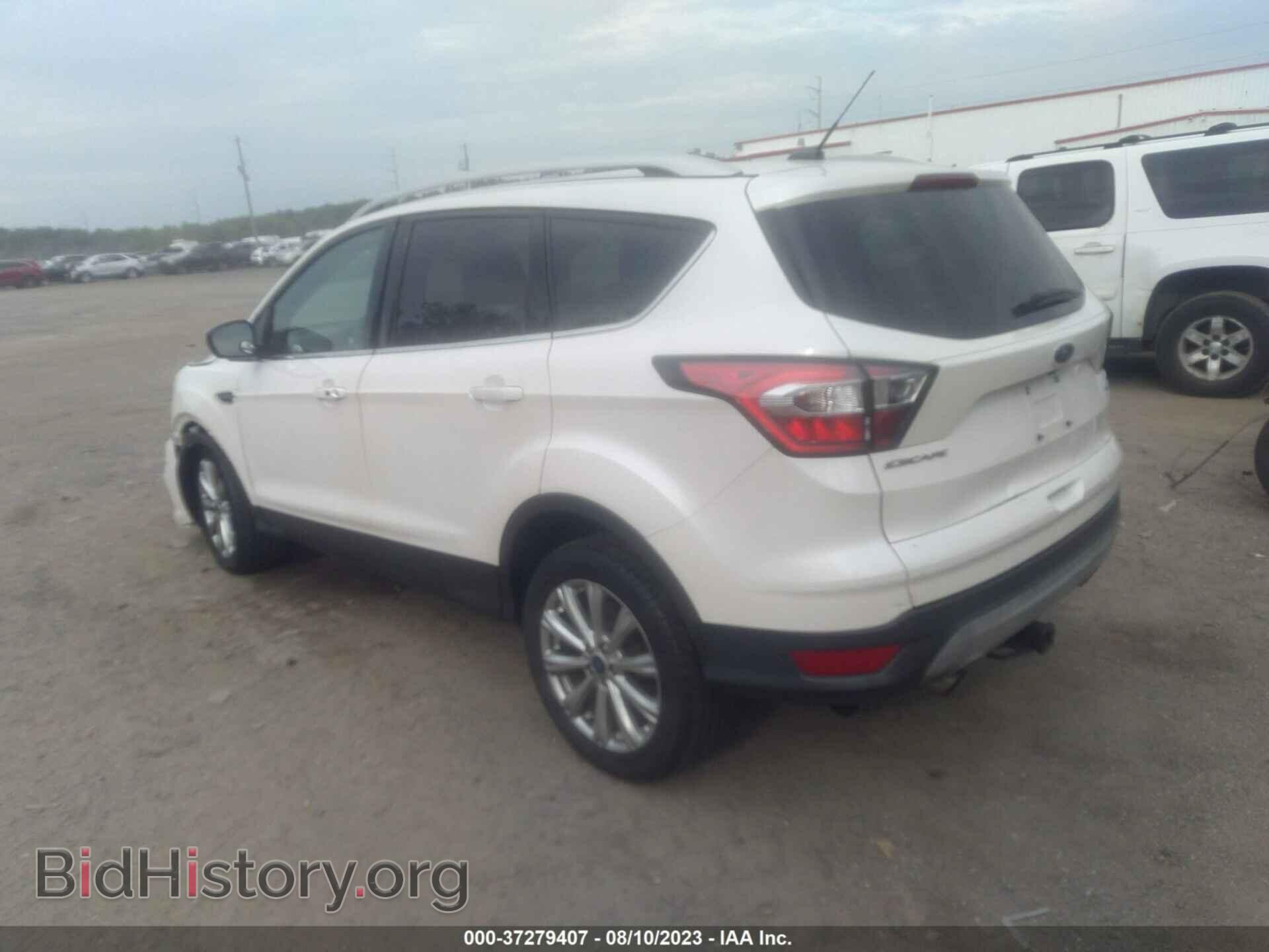 2017 FORD ESCAPE - VIN: 1FMCU9JDXHUB71362 - Фото 3