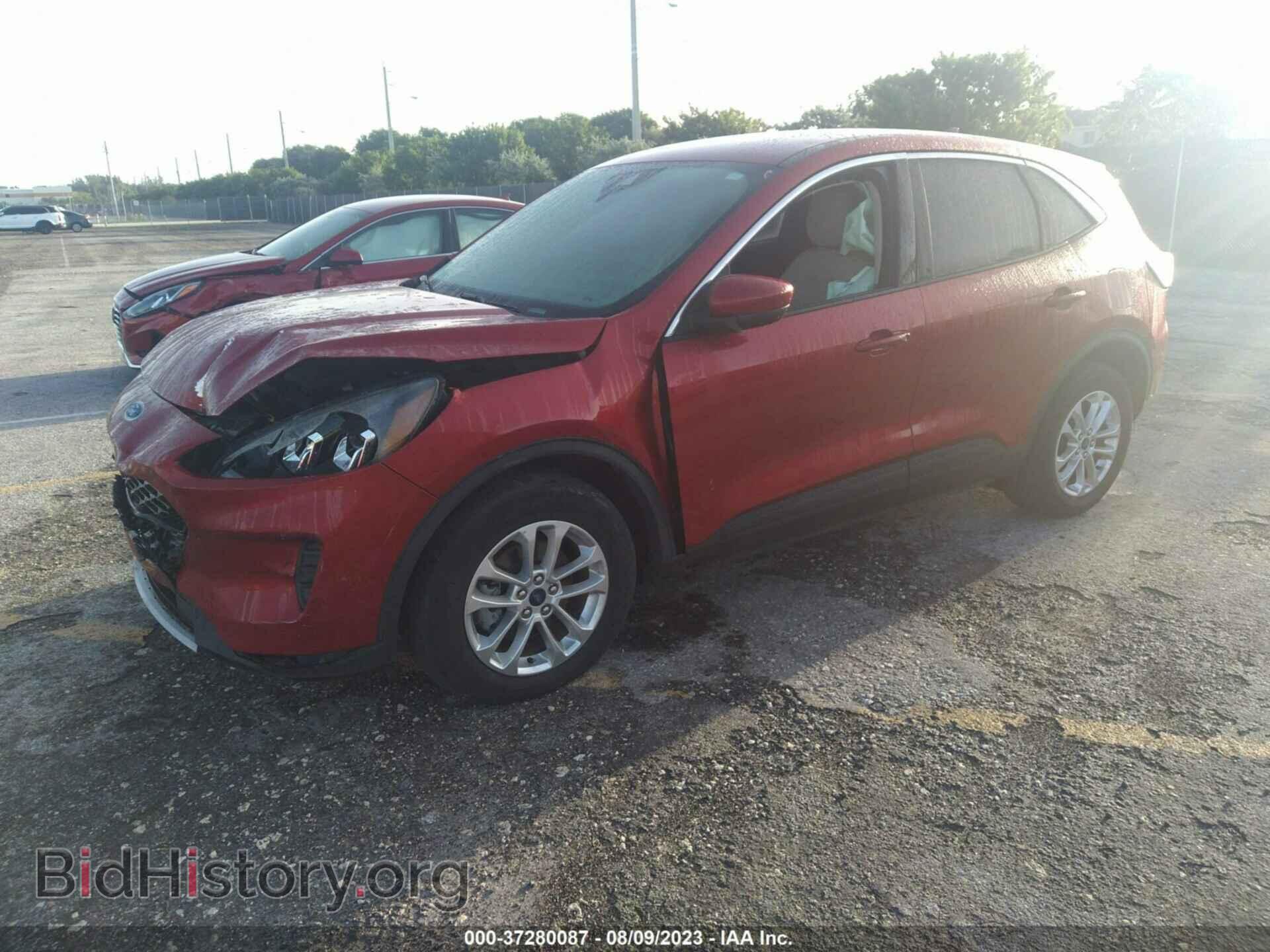 2020 FORD ESCAPE - VIN: 1FMCU0G68LUA68731 - Фото 2