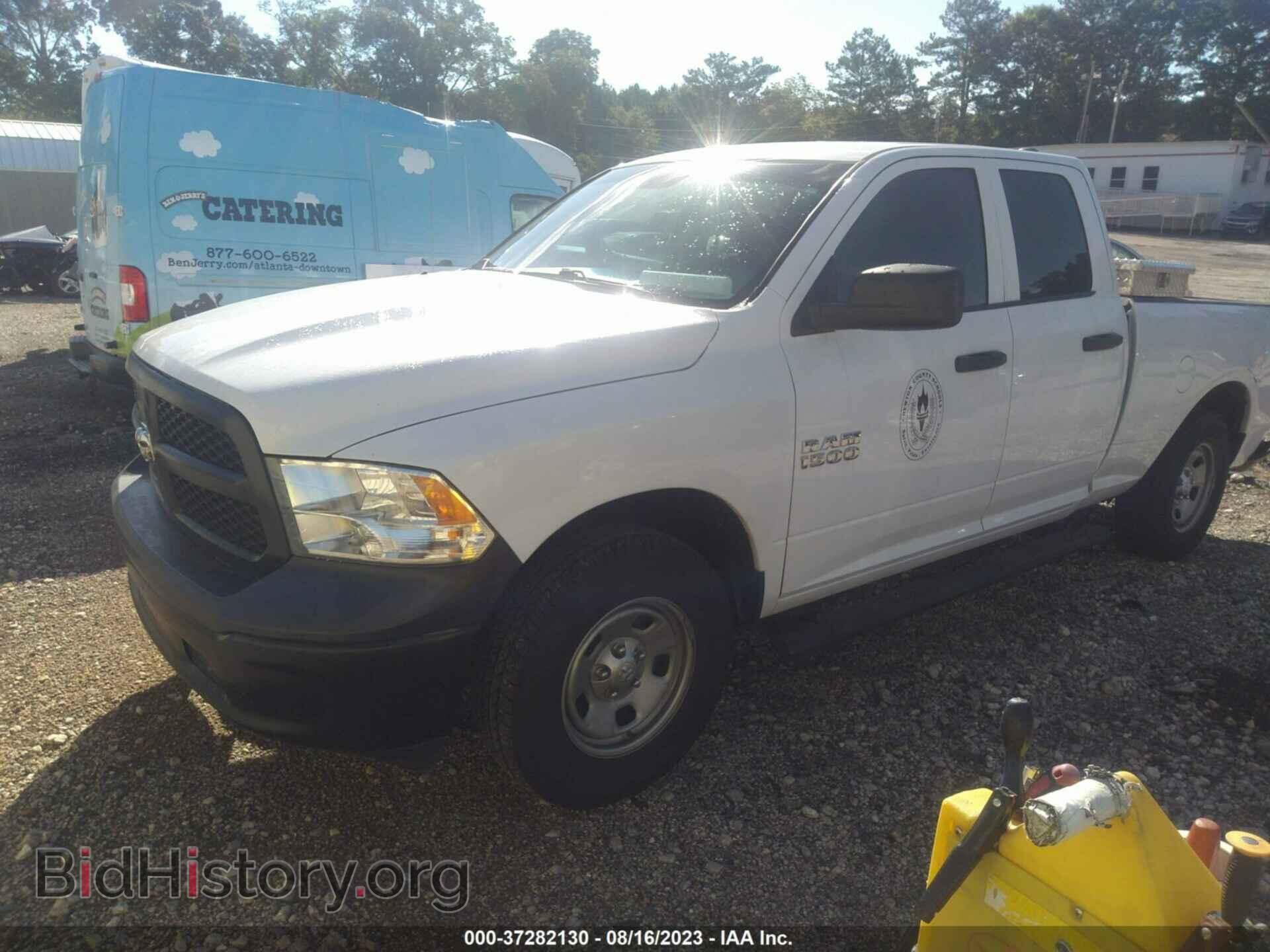 2018 RAM 1500 - VIN: 1C6RR7FG9JS328895 - Фото 2