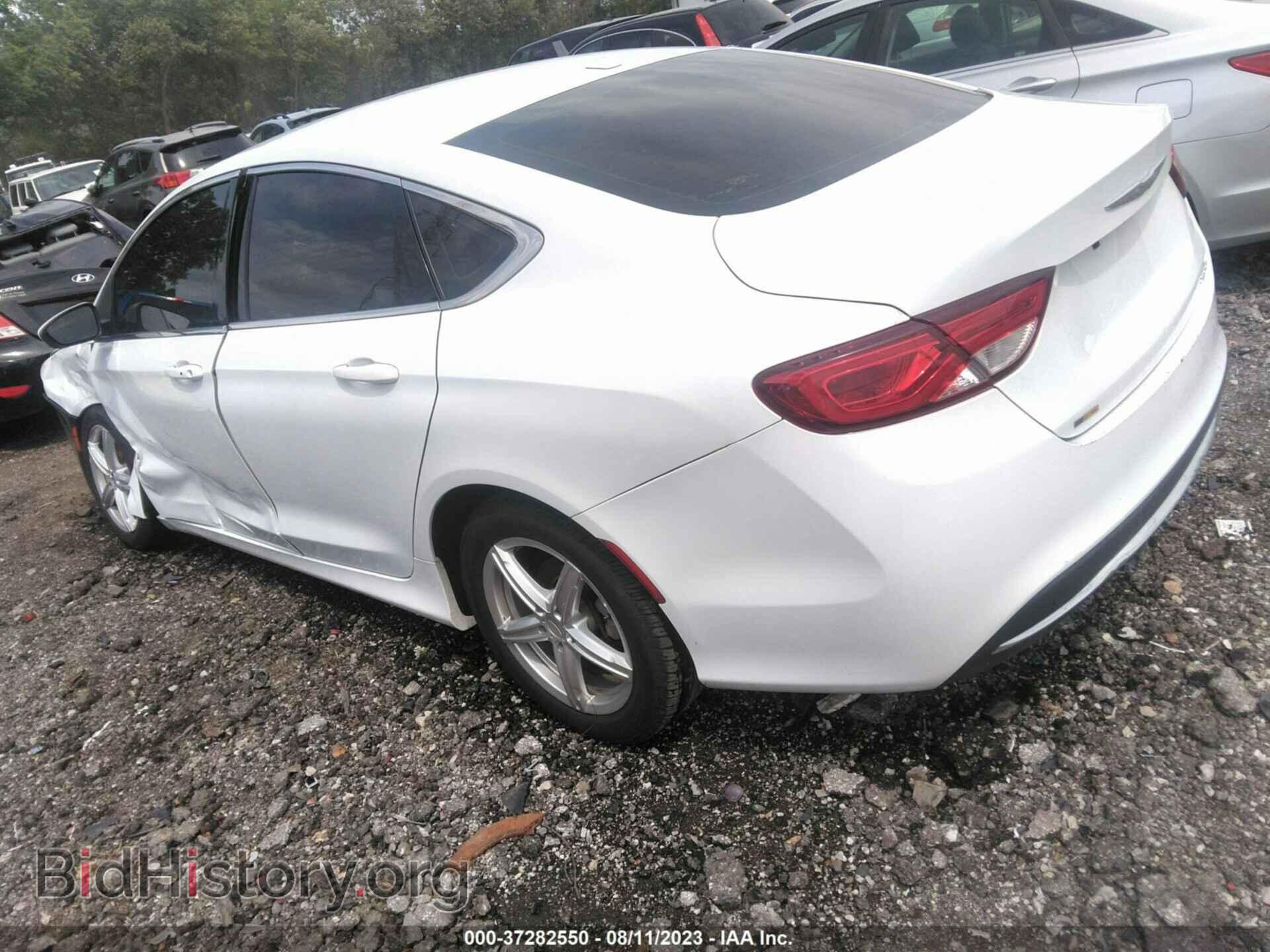 2016 CHRYSLER 200 - VIN: 1C3CCCAB3GN153351 - Фото 3