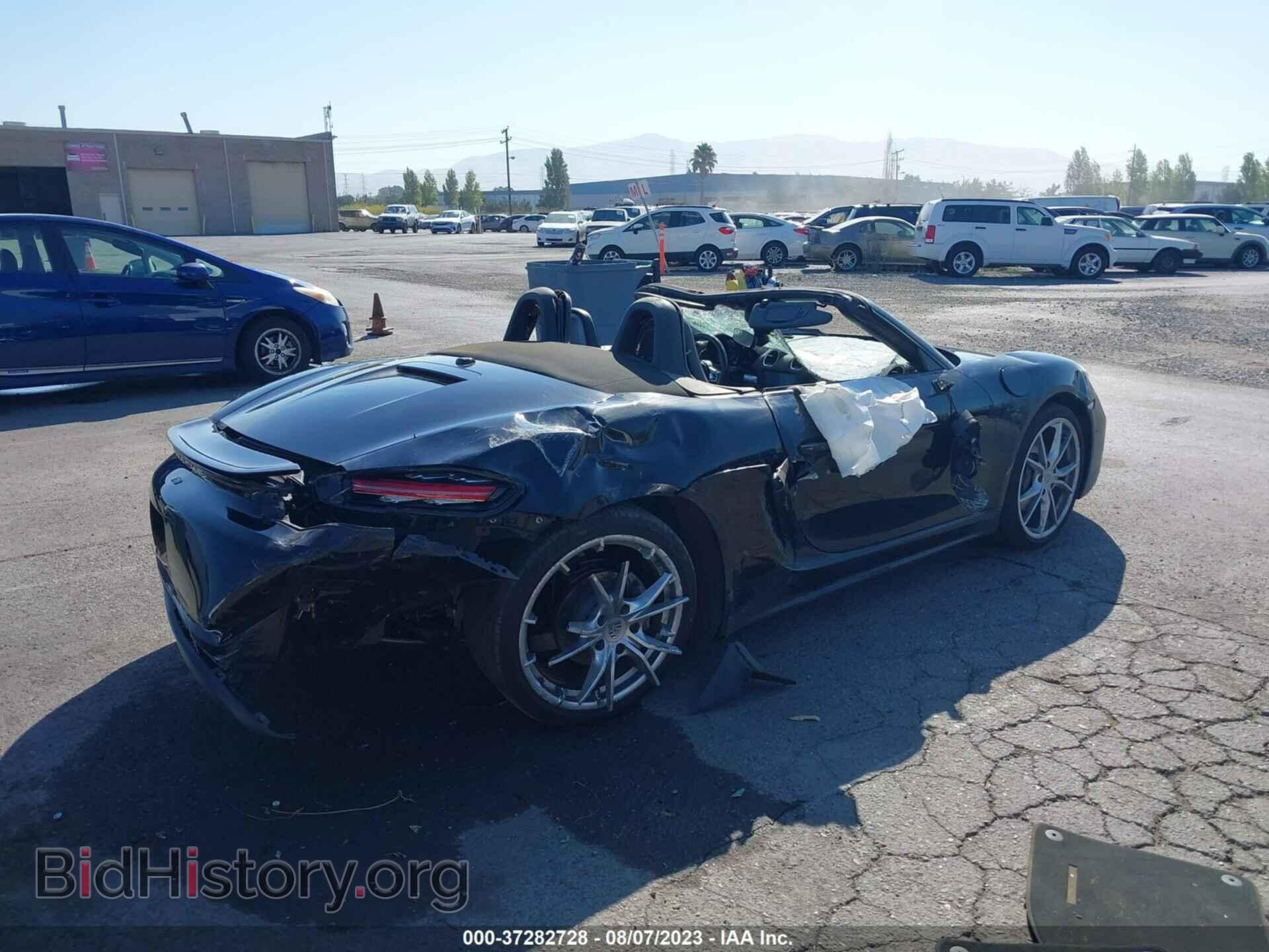 2018 PORSCHE 718 BOXSTER - VIN: WP0CA2A83JS210642 - Фото 4