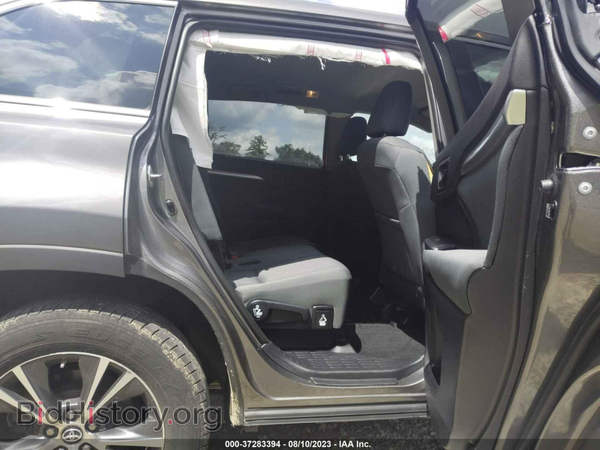 2019 TOYOTA HIGHLANDER - VIN: 5TDBZRFH1KS972707 - Photo 8
