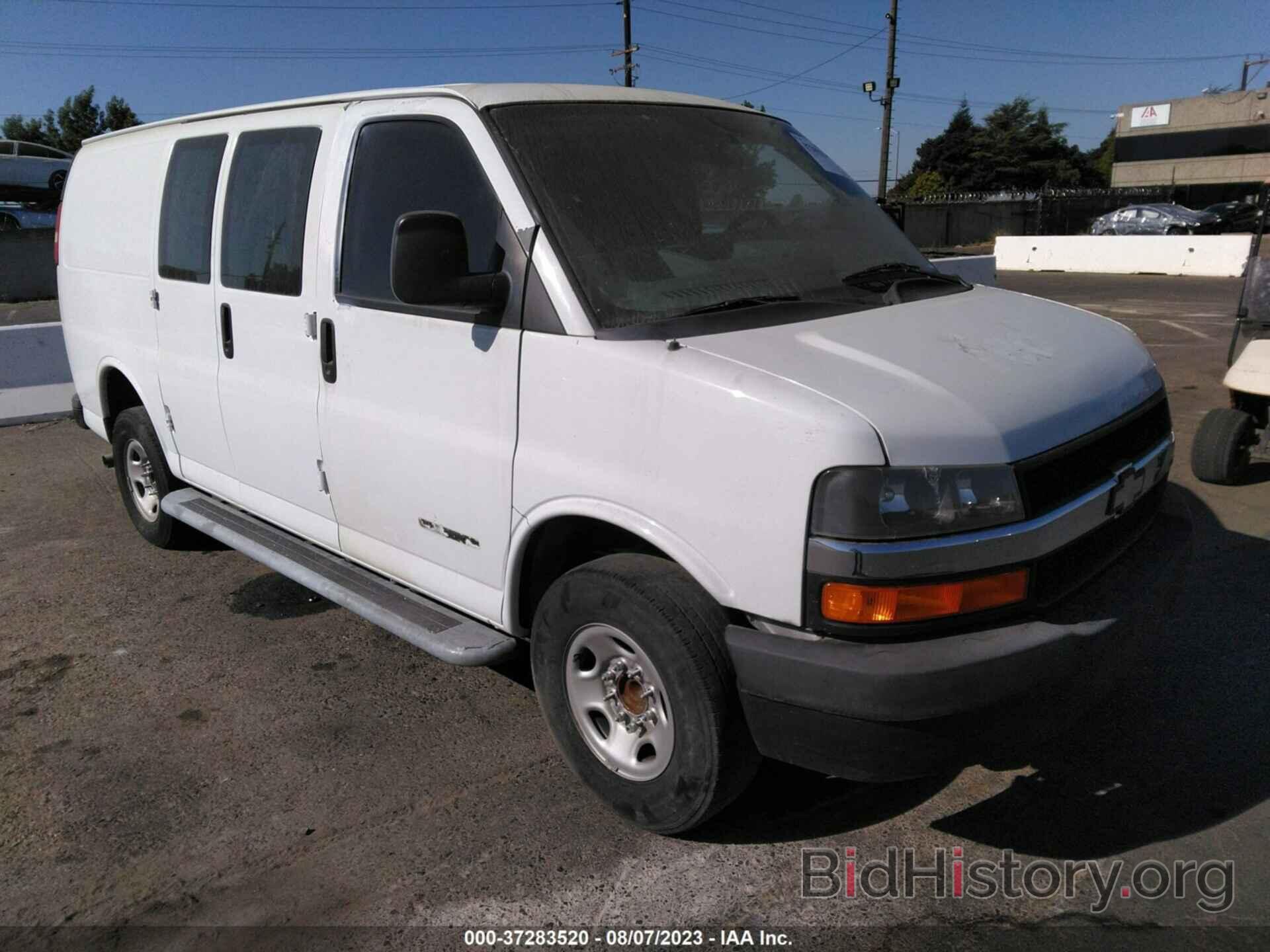 Photo 1GCWGAF76N1195412 - CHEVROLET EXPRESS CARGO VAN 2022