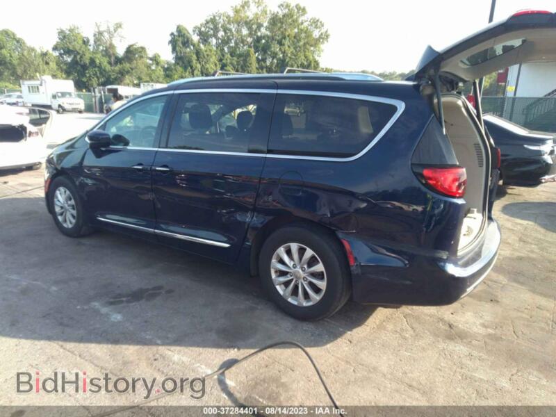 2019 Chrysler PACIFICA (VIN 2C4RC1BG8KR643980) — photo 3 of 17