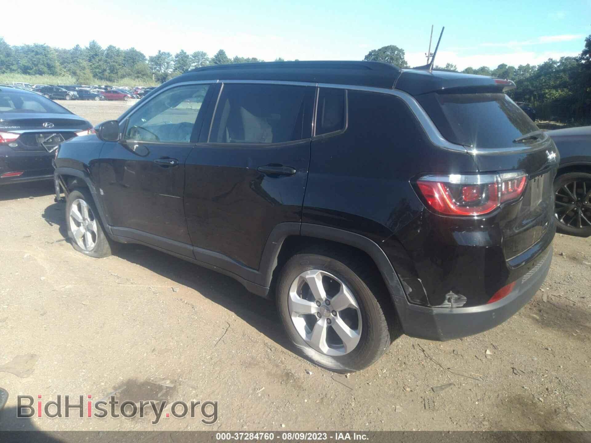 2018 JEEP COMPASS - VIN: 3C4NJDBB3JT393599 - Фото 3
