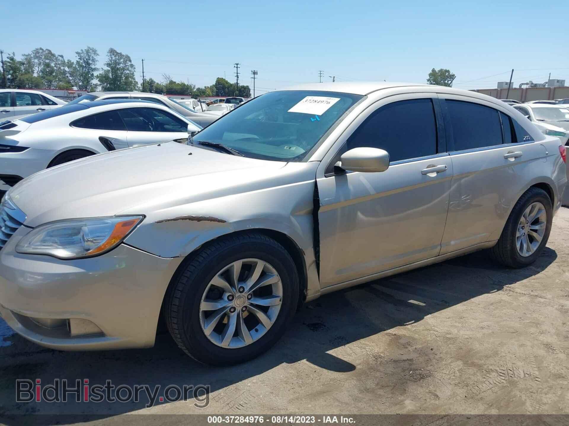 2013 CHRYSLER 200 - VIN: 1C3CCBBB4DN762582 - Фото 6