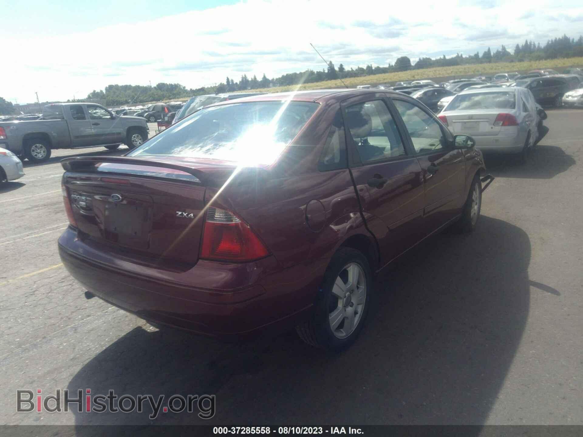 2006 FORD FOCUS - VIN: 1FAHP34N66W114604 - Фото 4