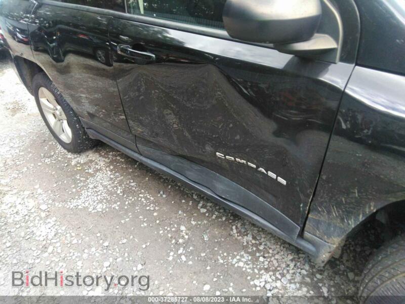 2012 Jeep COMPASS (VIN 1C4NJDEBXCD584621) — фото 6 из 11