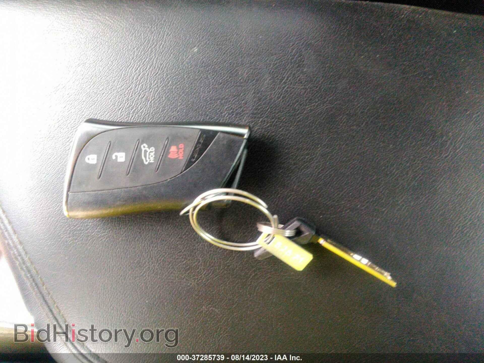 2023 LEXUS RX - VIN: 2T2BBMCA2PC001399 - Photo 11