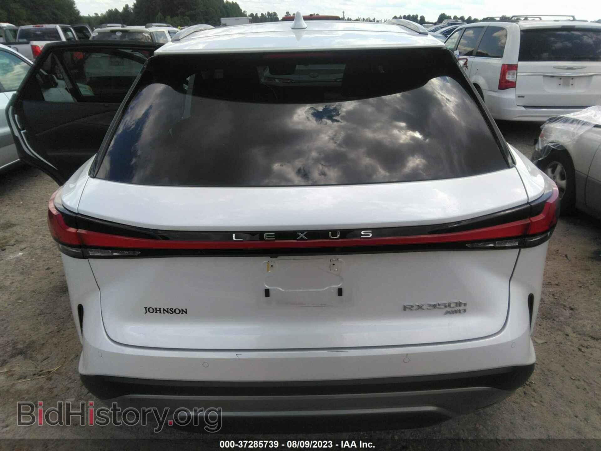 2023 LEXUS RX - VIN: 2T2BBMCA2PC001399 - Photo 16