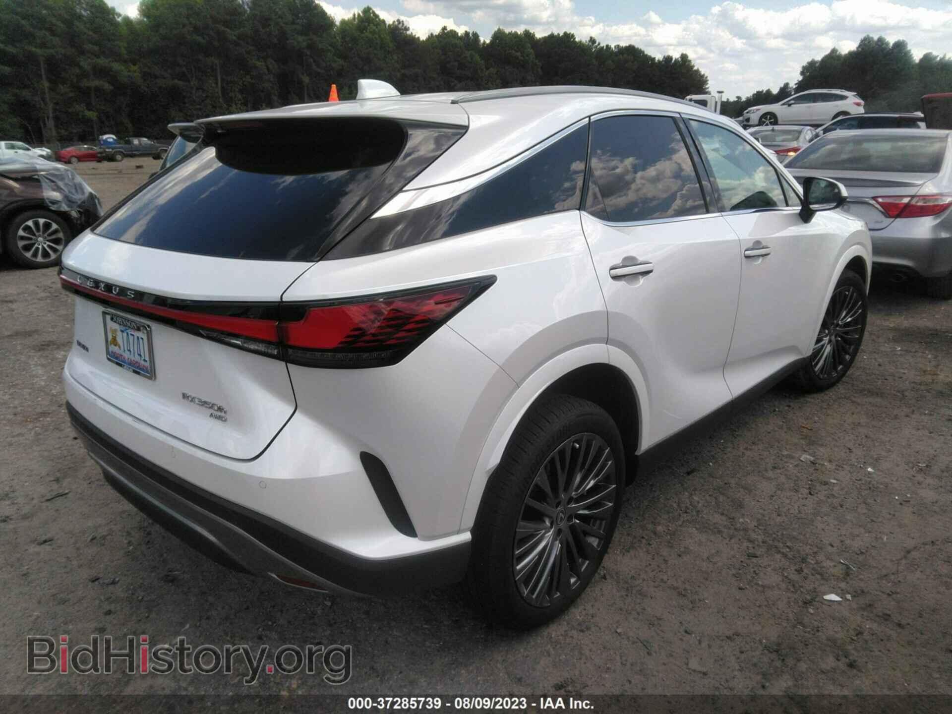 2023 LEXUS RX - VIN: 2T2BBMCA2PC001399 - Photo 4