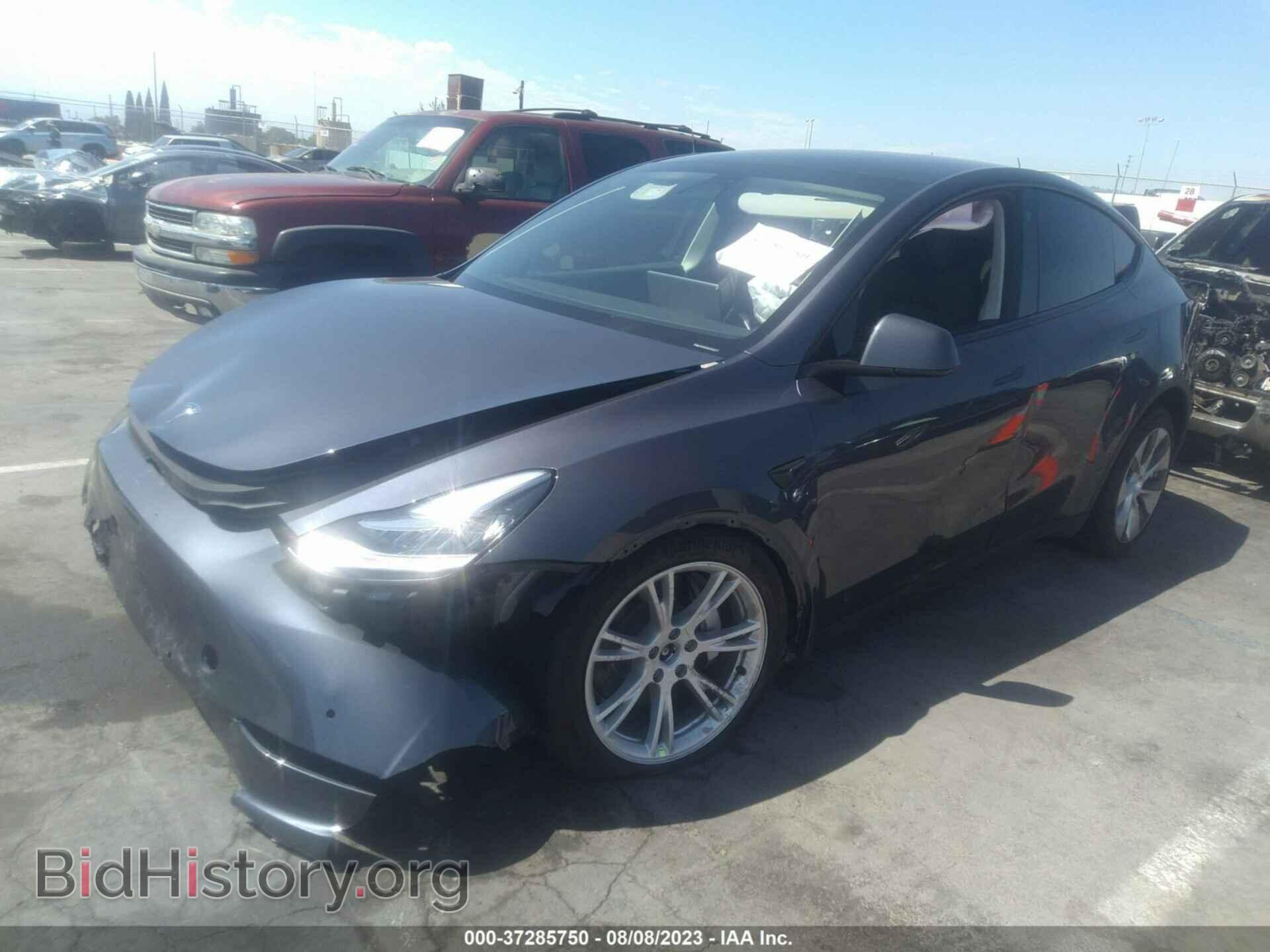 2022 TESLA MODEL Y - VIN: 7SAYGDEE6NF511105 - Photo 2