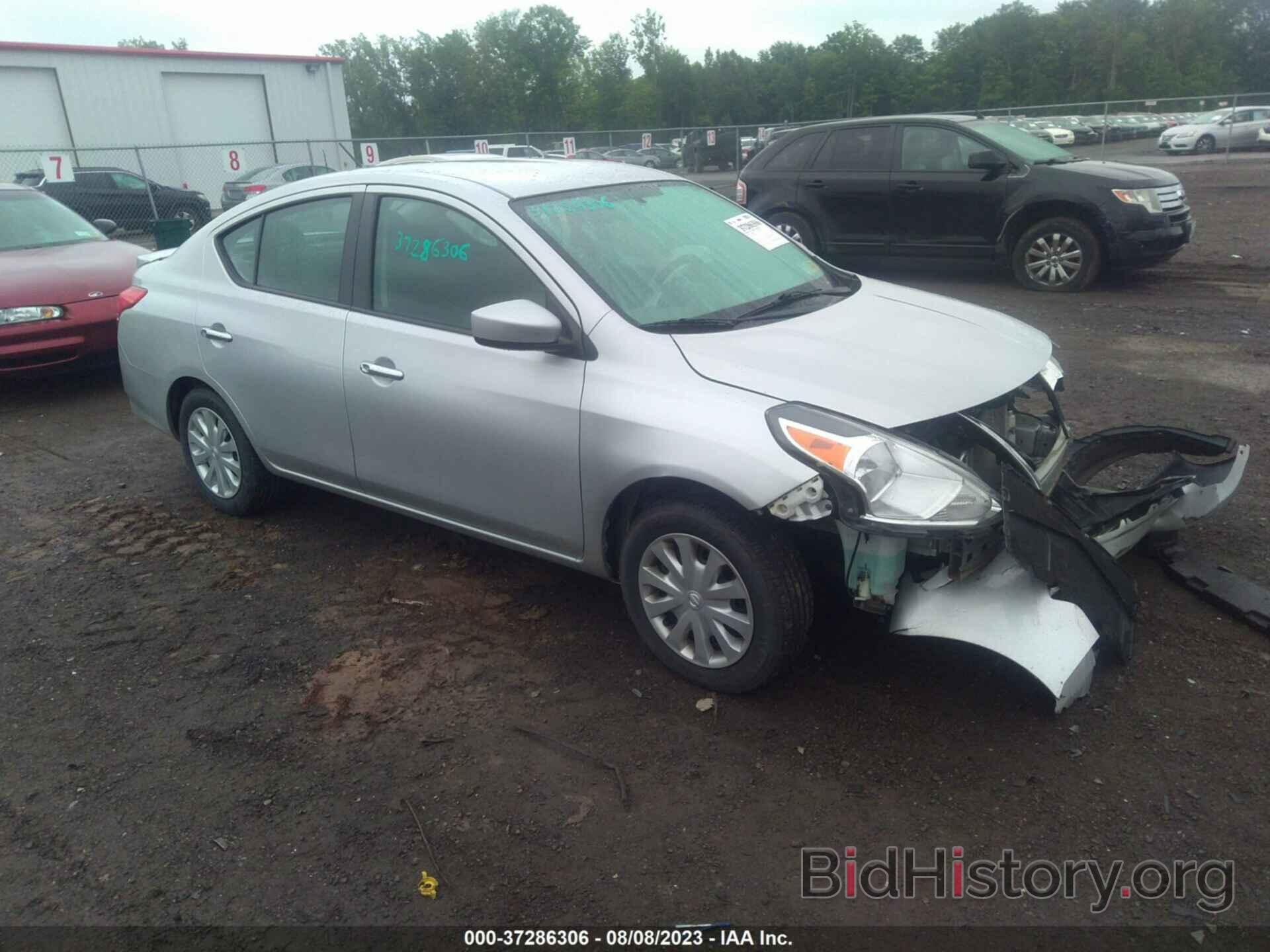 Photo 3N1CN7AP4KL879594 - NISSAN VERSA SEDAN 2019