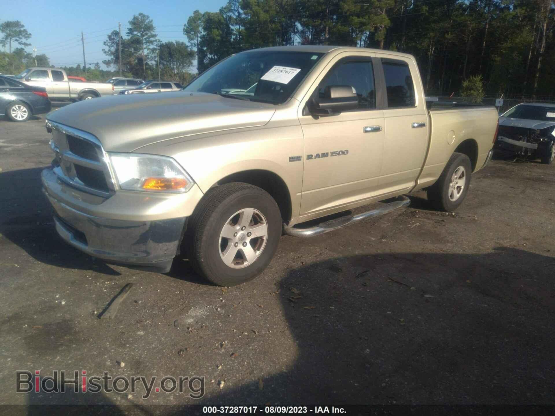 2011 RAM RAM 1500 - VIN: 1D7RV1GT9BS558652 - Фото 2